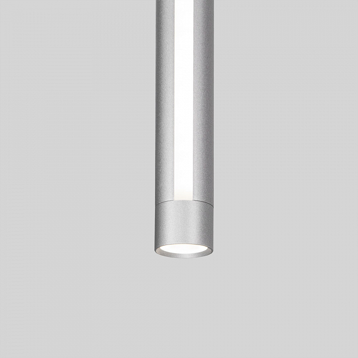 Светильник одинарный Eurosvet 50189/1 LED серебро